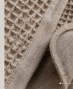 Waffle linen at close range